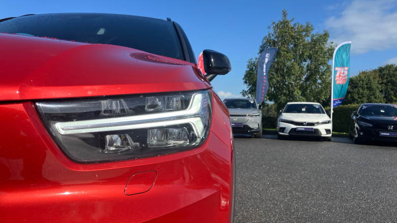 Volvo Xc40 2.0 B4P R DESIGN 5dr Auto Petrol Estate